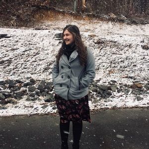 Meet your Posher, Emma